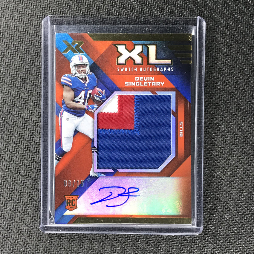 2019 XR DEVIN SINGLETARY XL Swatch Autographs Patch 9/15-Cherry Collectables